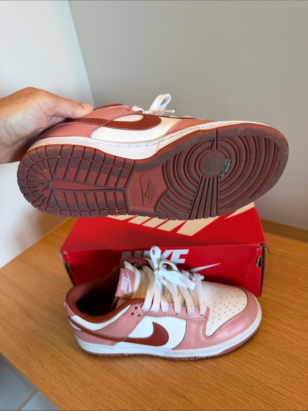Nike dunk low like new - Picture 2 of 4